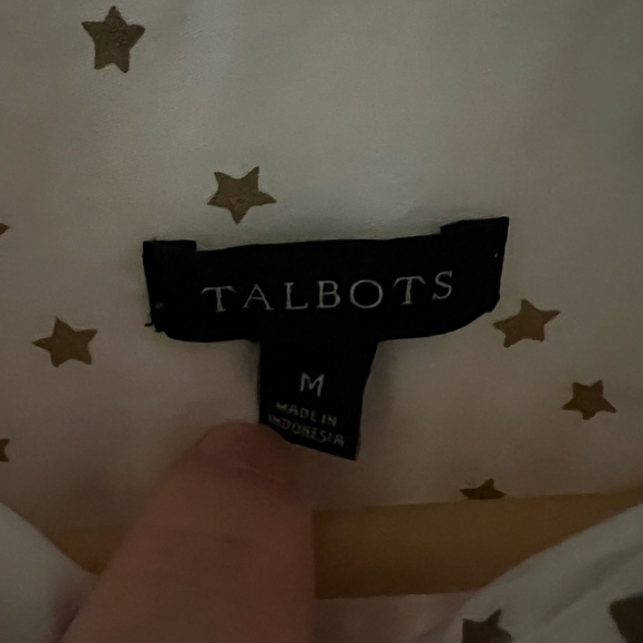 Talbots mini stars button down long sleeve shirt. Worn once!! Size M - Picture 6 of 10